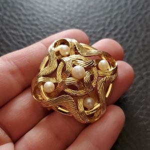 VTG M. JENT brooch